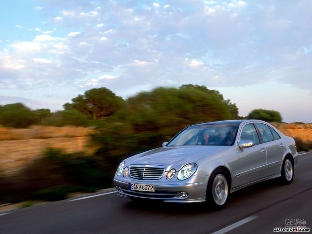 奔驰e级