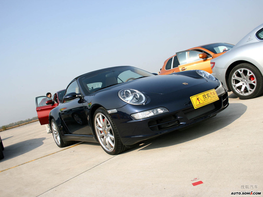 【 保時捷911高清圖片】_2008款 carrera 4s cabriolet_純黑_外觀