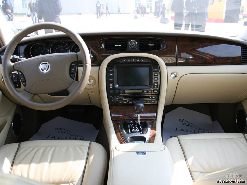 【 捷豹xj高清图片】_内饰_搜狐汽车网