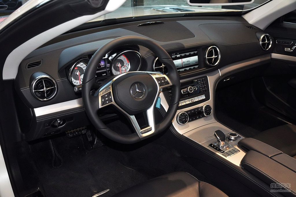 【 奔驰sl级高清图片】_黑色真皮_内饰_搜狐汽车网