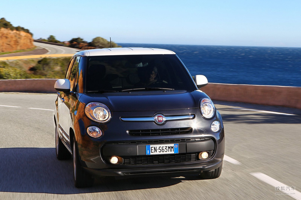 2013款菲亚特500l