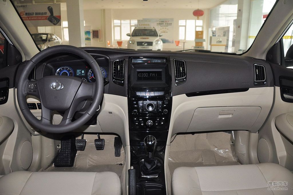 2013款吉利全球鹰gc715l手动尊贵型到店实拍