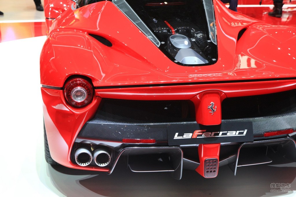 法拉利laferrari日内瓦车展实拍