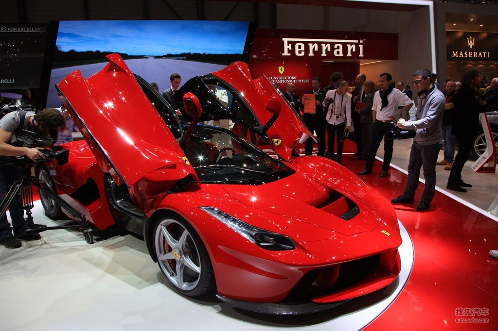 法拉利laferrari日内瓦车展实拍