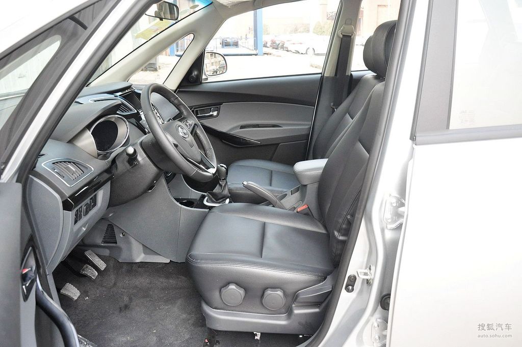 【 江淮和悦rs高清图片】_深色内饰_内饰_搜狐汽车网