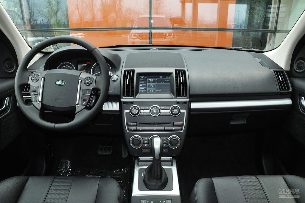 【 路虎神行者2高清图片】_黑檀木色内饰_内饰_搜狐汽车网