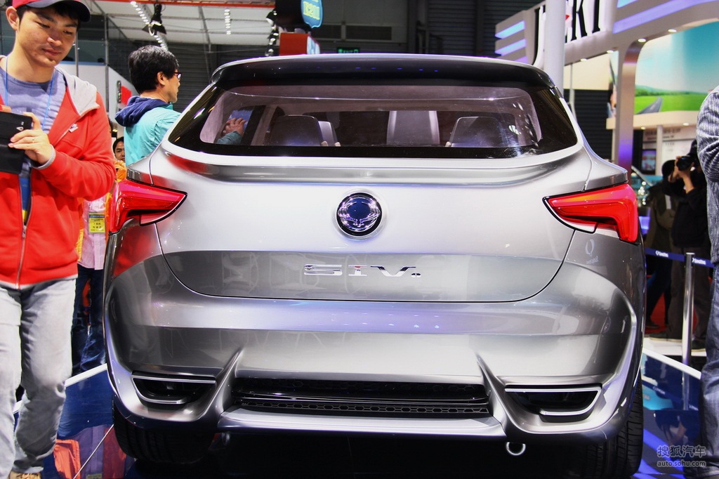 双龙siv-1概念车上海车展实拍     提示:支持键盘翻页 &larr;左 右&