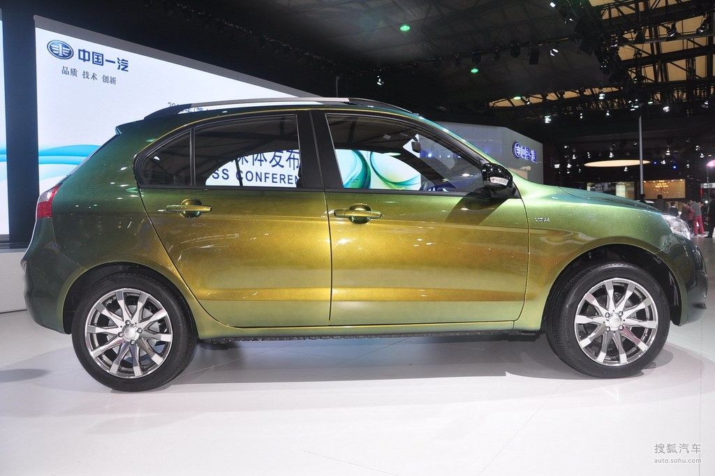 一汽夏利n7上海车展实拍