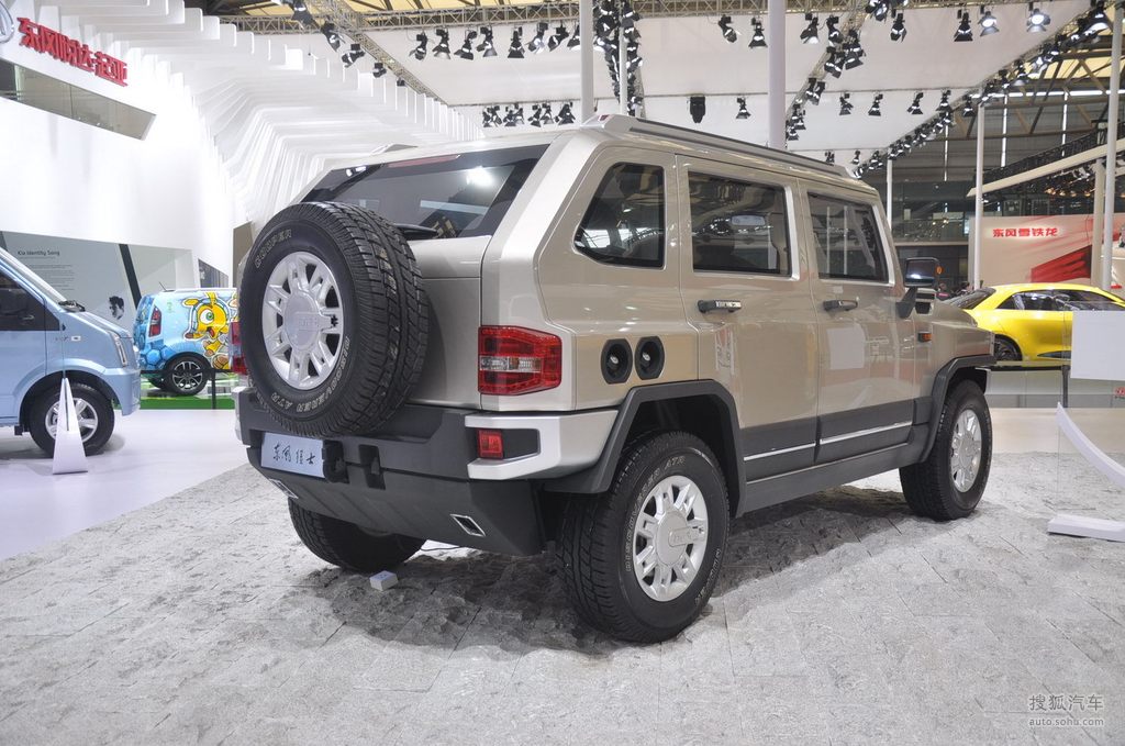 【 东风huv高清图片】_东风huv上海车展实拍_搜狐汽车网