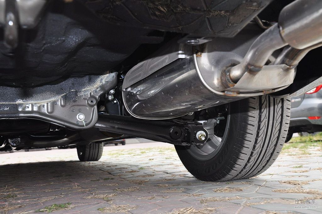 5t 手动时尚型_底盘发动机_搜狐汽车网