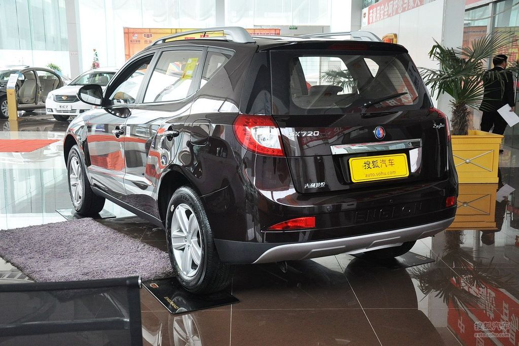 搜狐汽车>图库>吉利>吉利汽车>sx7>2013款吉利英伦sx7 2.