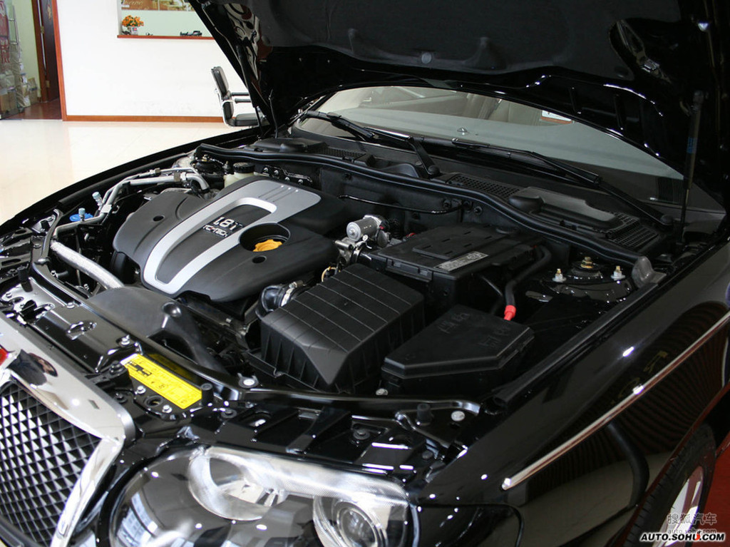 【 荣威750高清图片】_底盘发动机_搜狐汽车网