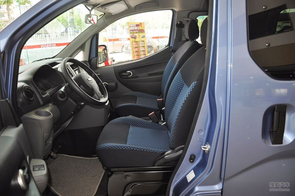 【 日产nv200高清图片】_深色内饰_内饰_搜狐汽车网