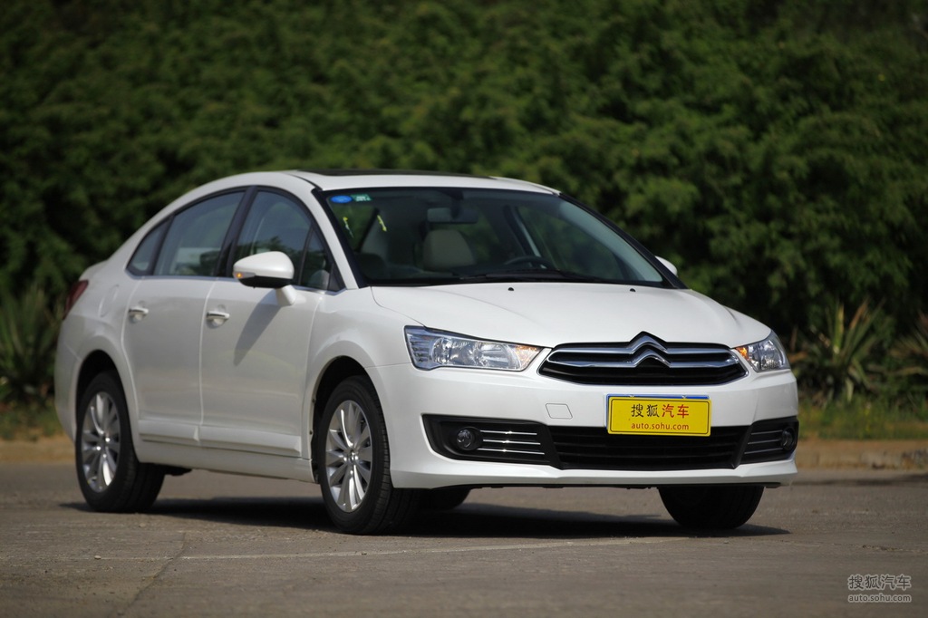 雪铁龙经典世嘉