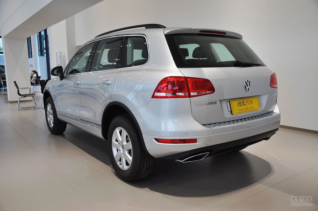 【 大众途锐高清图片】_秋叶银_外观_搜狐汽车网