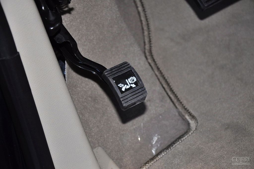 2013款别克gl824lct豪华商务舒适版到店实拍