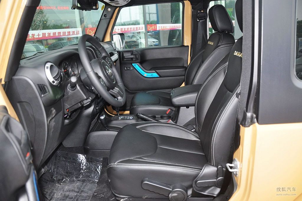 【 jeep牧马人两门版高清图片】_深色内饰_内饰_搜狐汽车网