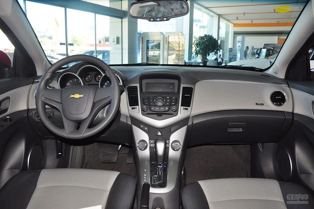【 雪佛兰科鲁兹高清图片】_2013款 1.