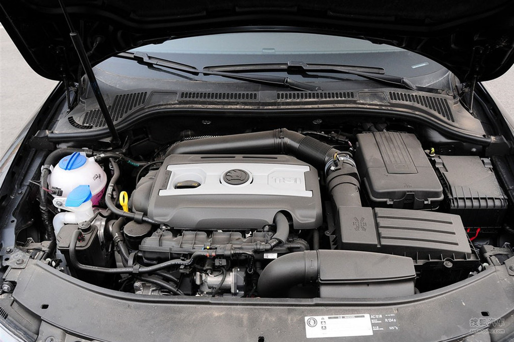 2014款斯柯达速尊2.0tsi l&k限量版