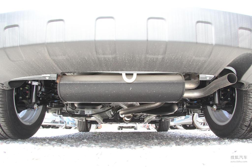 【 铃木天语sx4高清图片】_底盘发动机_搜狐汽车网