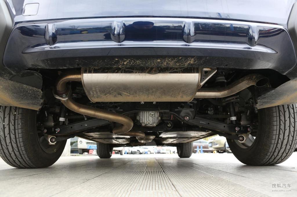 【 斯巴鲁xv高清图片】_底盘发动机_搜狐汽车网