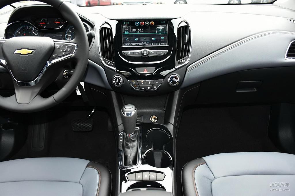 雪佛兰科鲁兹高清图片】_2018款 320 自动炫锋都市版_星罗深灰_内饰