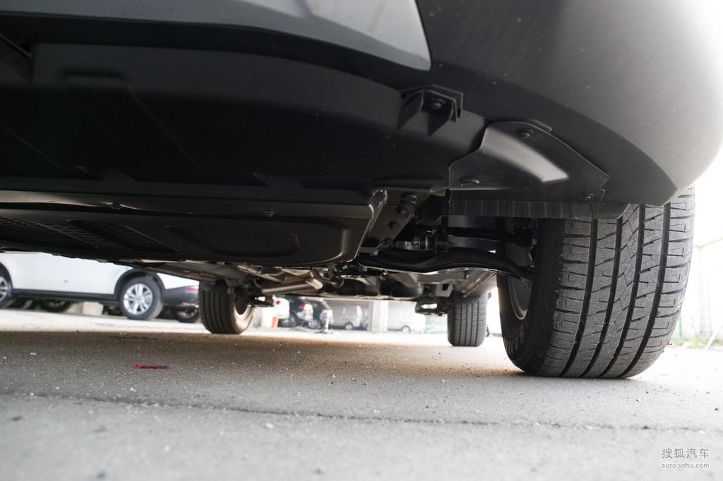 2017款众泰大迈x5超值版16l手动舒适型