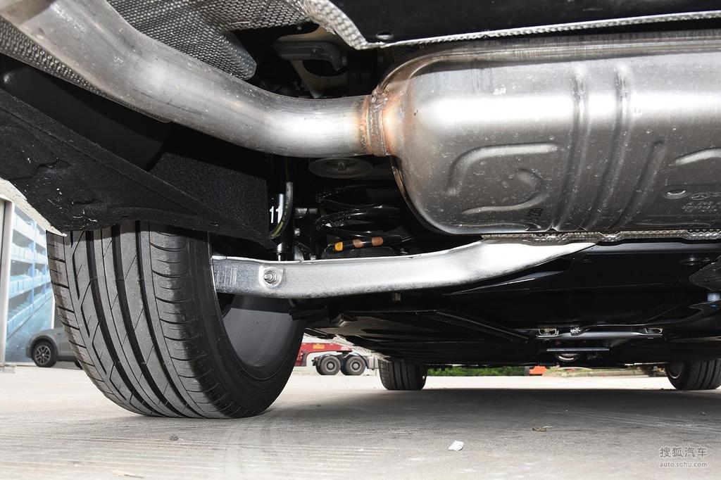 【 奔驰cla级高清图片】_底盘发动机_搜狐汽车网