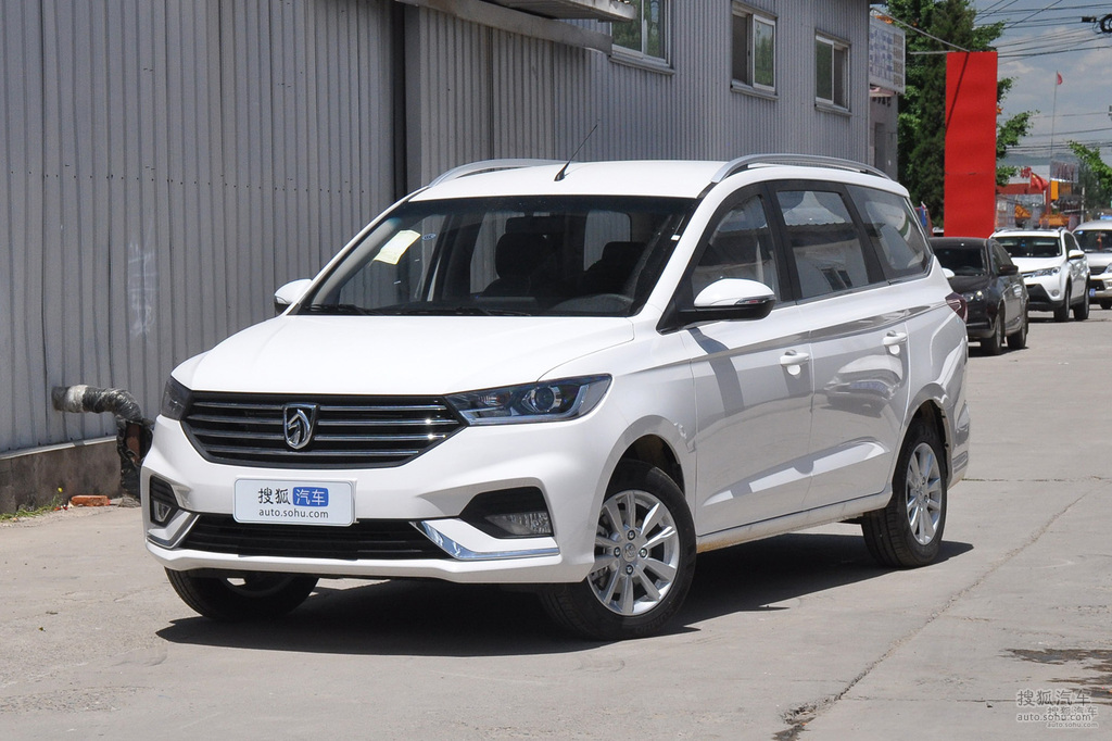 【 宝骏360高清图片】_2018款 1.