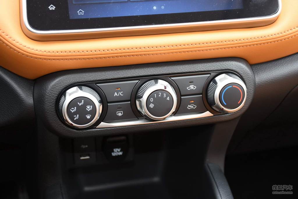 【 日产劲客高清图片】_黑色/橙色_内饰_搜狐汽车网