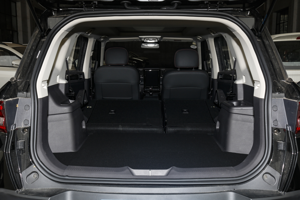 【 昌河q7高清图片】_空间展示_搜狐汽车网