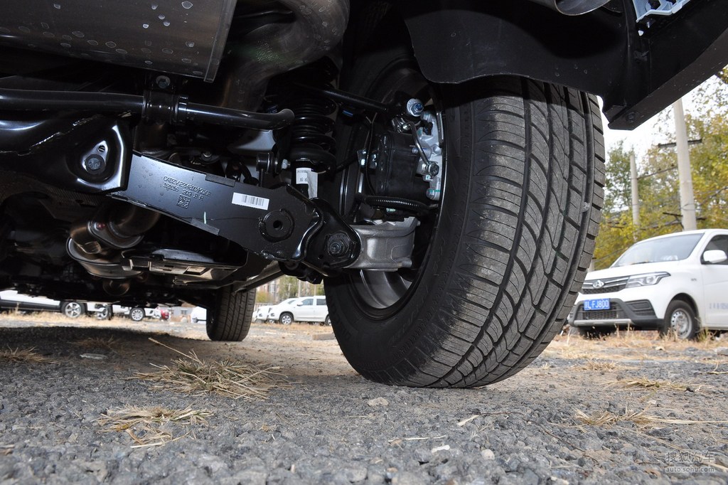 【 哈弗f7高清图片】_底盘发动机_搜狐汽车网