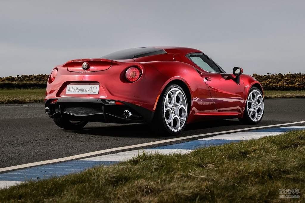 2014款阿尔法罗密欧4c