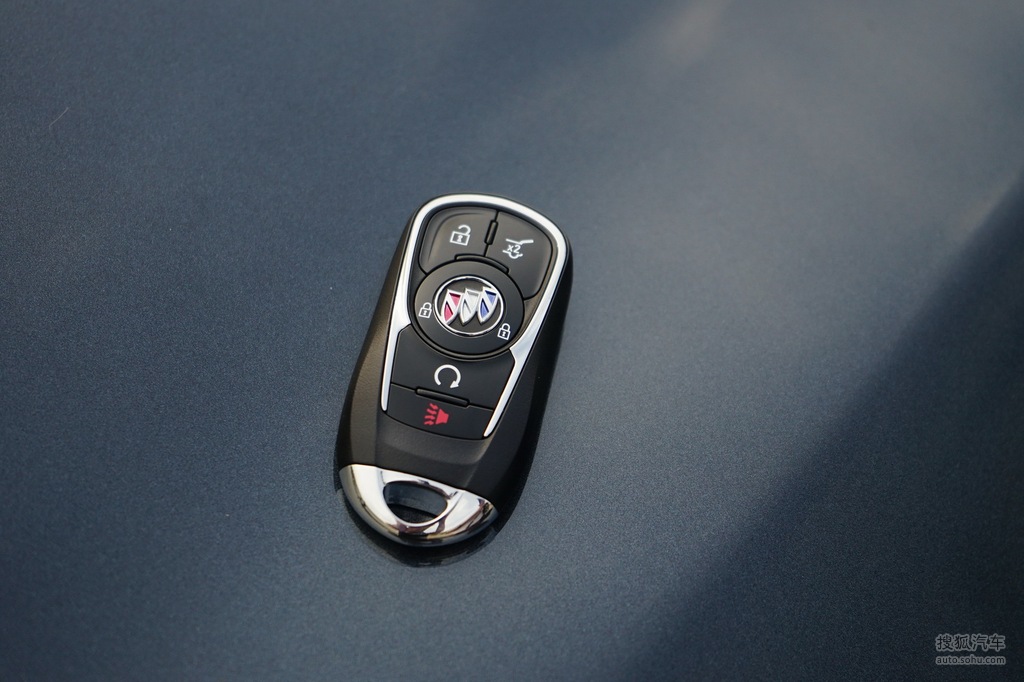 2020款别克昂科旗 28t 四驱尊享旗舰型 - 汽车钥匙提示:支持键盘翻页