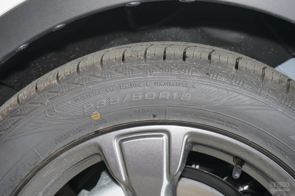 福特翼虎轮胎型号规格『福特翼虎轮胎型号是多少』