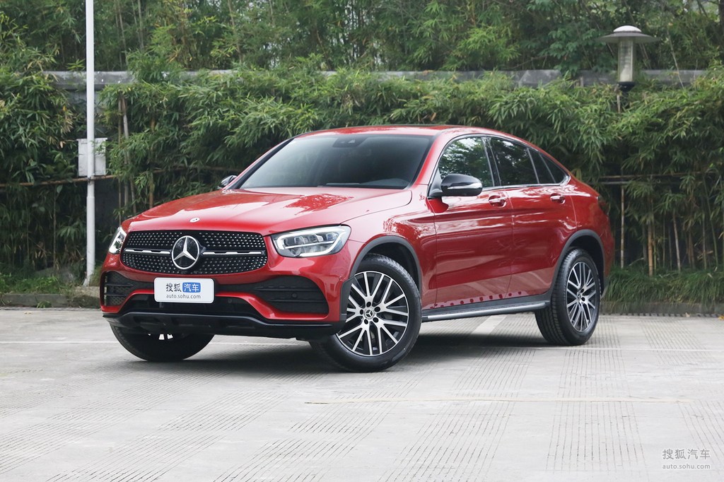2020款奔驰glc 300 4matic 轿跑suv - 车前45°提示:支持键盘翻页