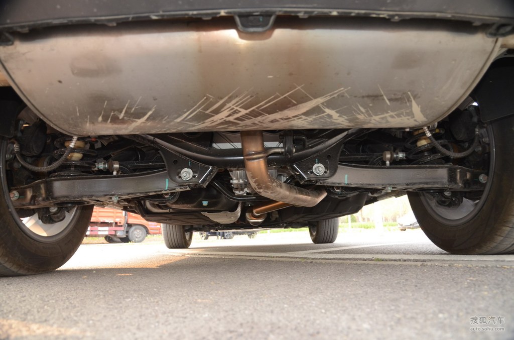 2020款吉利博越15tddct智能四驱版pro底盘全景提示支持键盘翻页左右