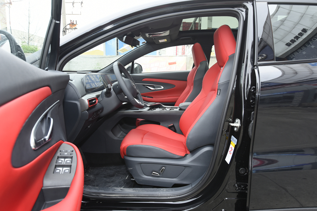 【 长安uni-t高清图片】_空间展示_搜狐汽车网