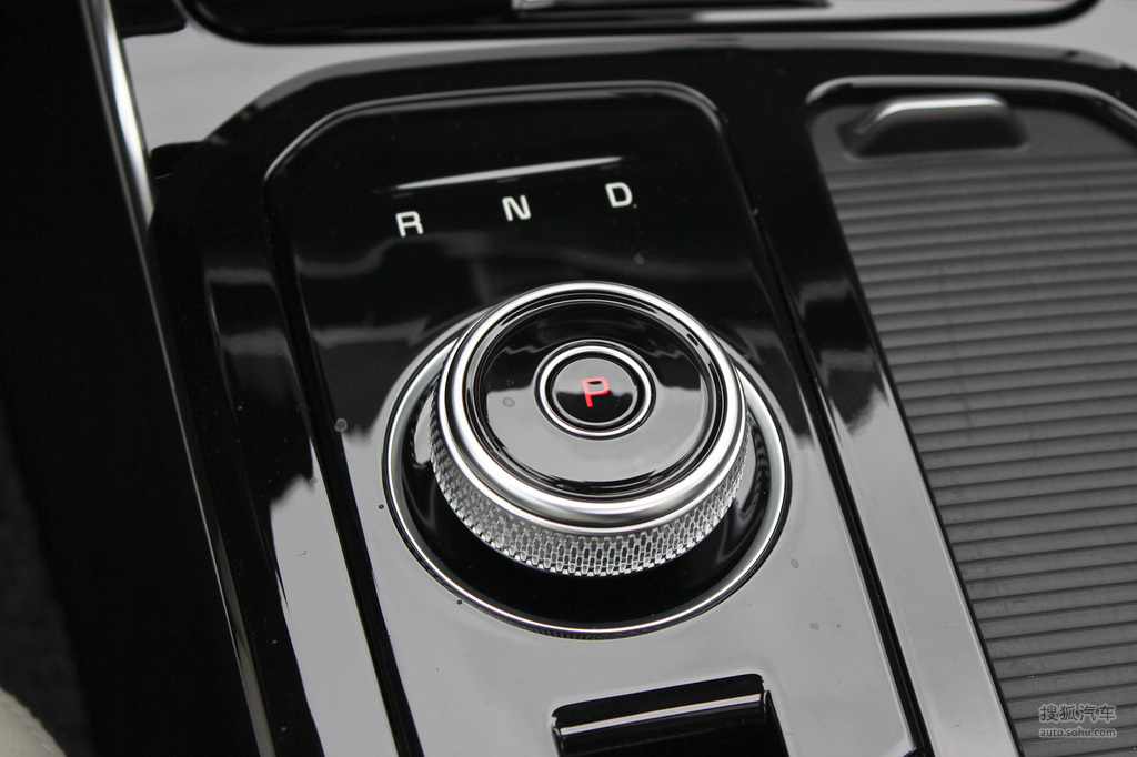 2020款起亚k5凯酷 380t gt-line 尊贵版 - 排挡杆提示:支持键盘翻页