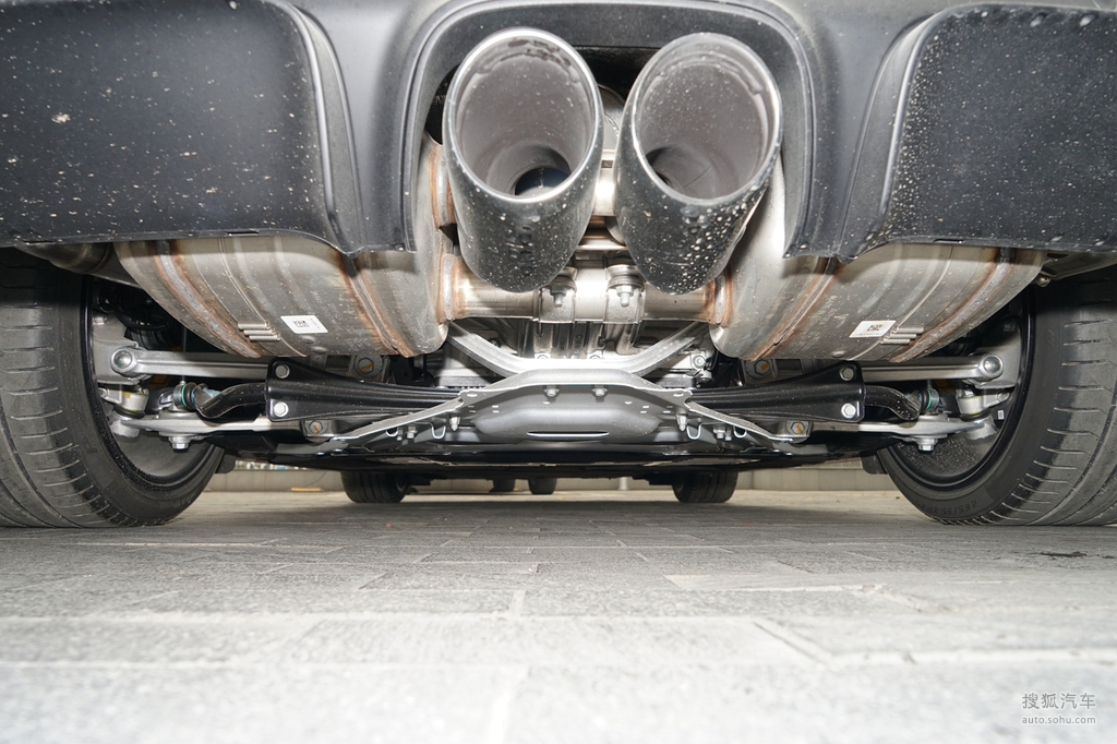 【 保时捷cayman高清图片】_底盘发动机_搜狐汽车网