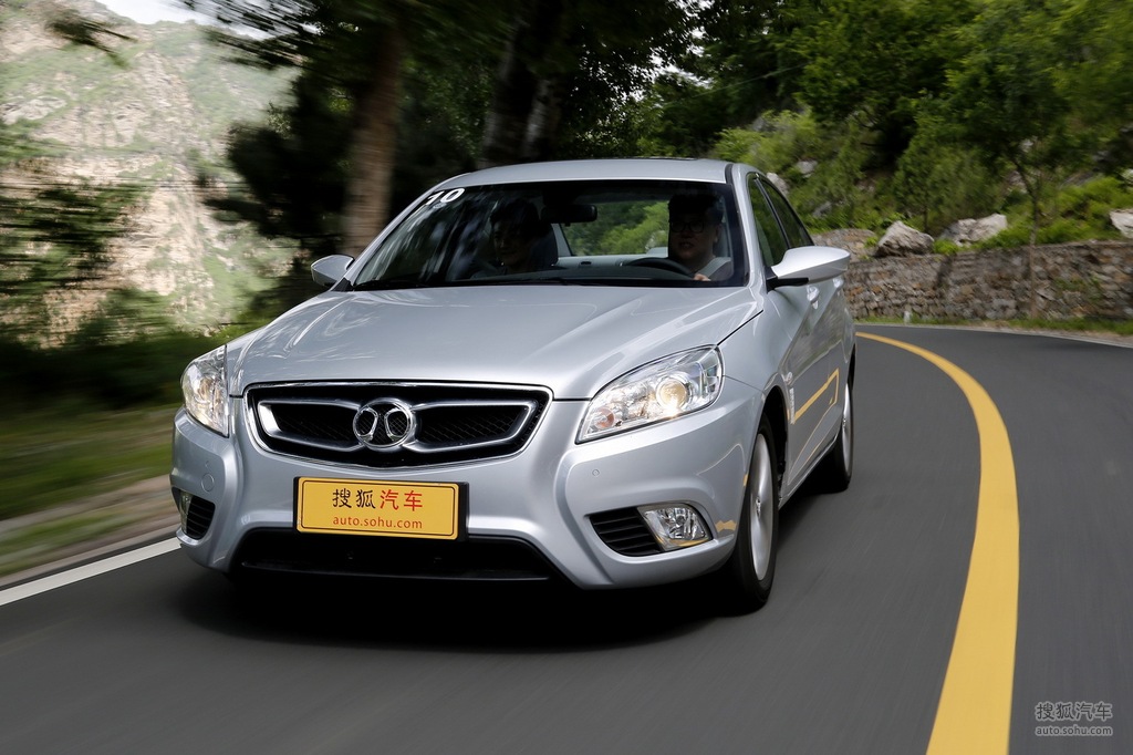 北京汽车全新d50