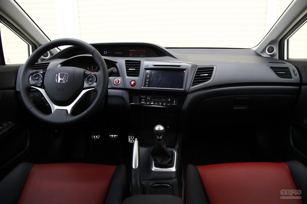 2014款本田思域18l24l试驾实拍
