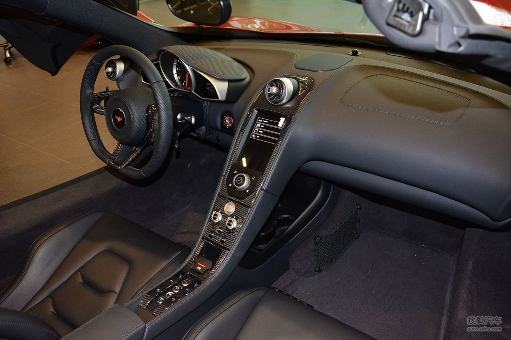 【 迈凯伦12c高清图片】_深色内饰_内饰_搜狐汽车网