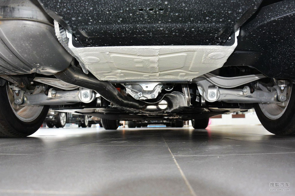 【 宝马7系高清图片】_底盘发动机_搜狐汽车网