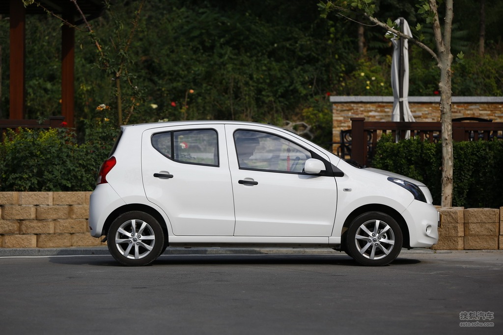 【 众泰z100高清图片】_外观_搜狐汽车网