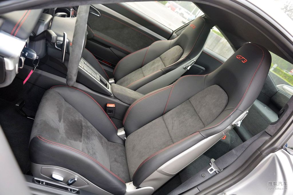 2013款保时捷911 gt3 - 前排座椅