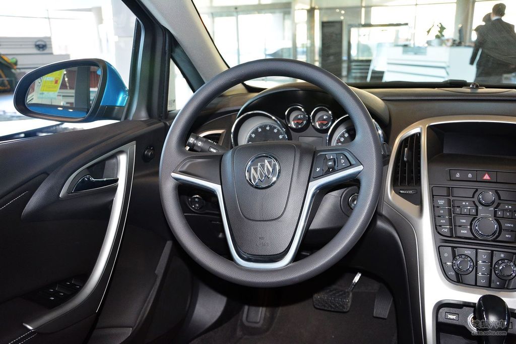 【 别克英朗xt高清图片】_黑色内饰_内饰_搜狐汽车网