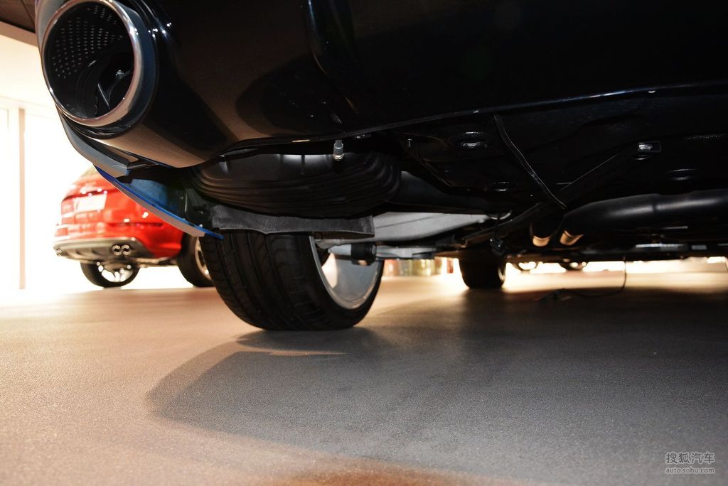 【 奥迪rs7 sportback高清图片】_底盘发动机_搜狐汽车网