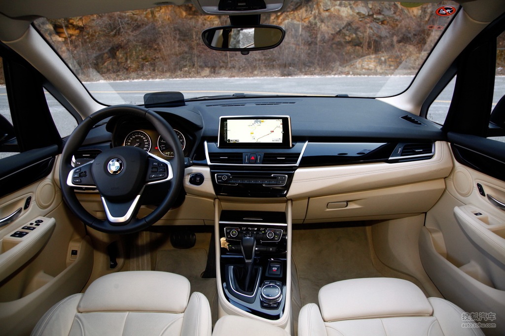 【 宝马2系active tourer高清图片】_内饰_搜狐汽车网