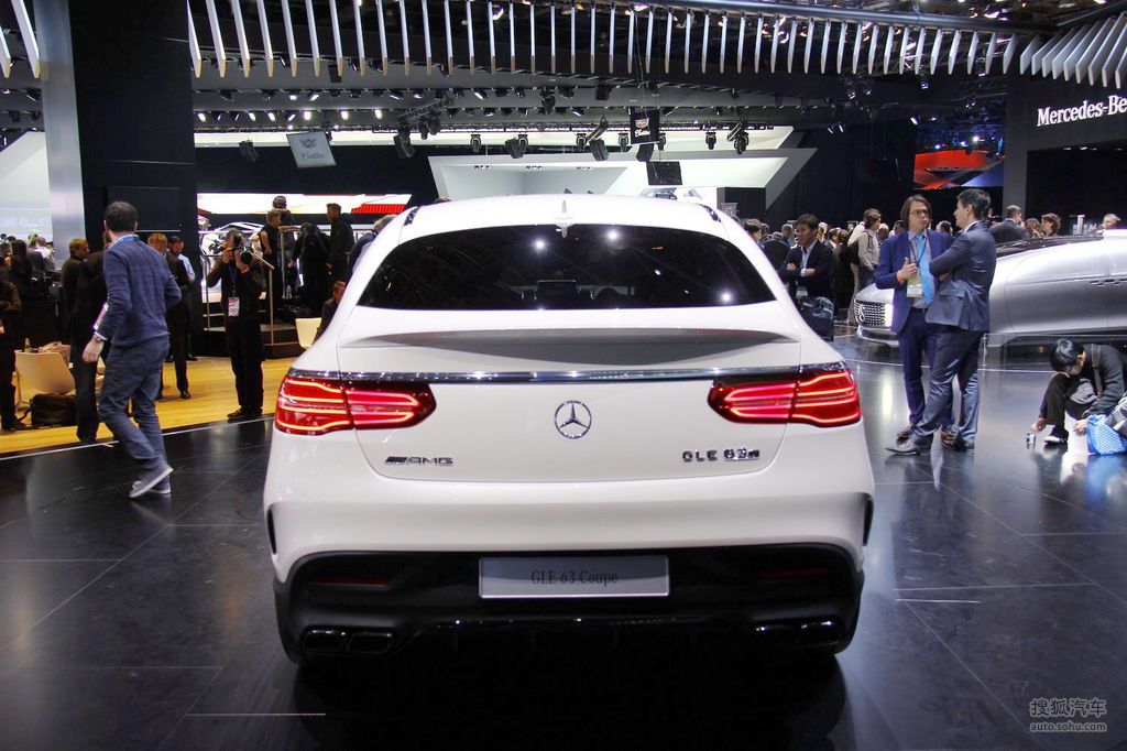 【 奔馳amg gle轎跑suv高清圖片】_奔馳gle63s amg coupe北美車展實拍